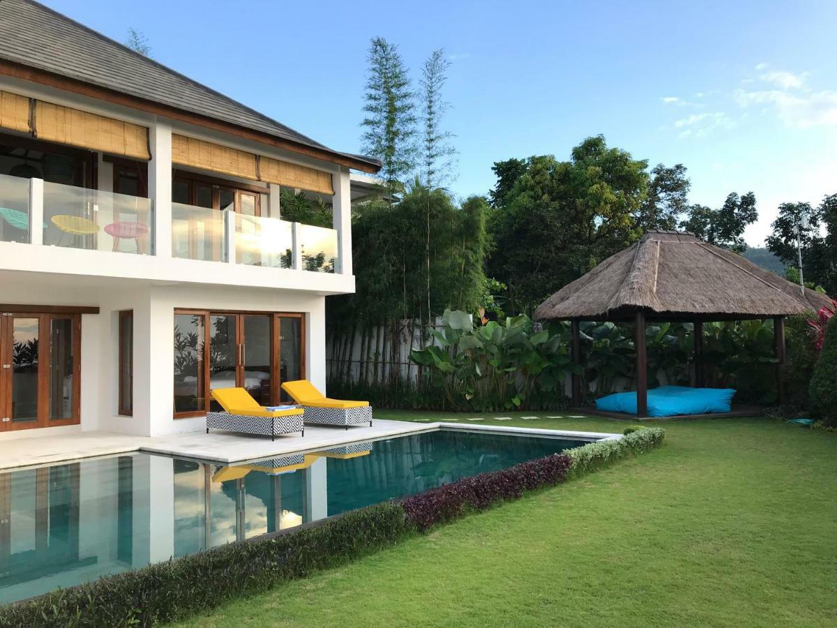 Villa Putih Lovina Екстериор снимка